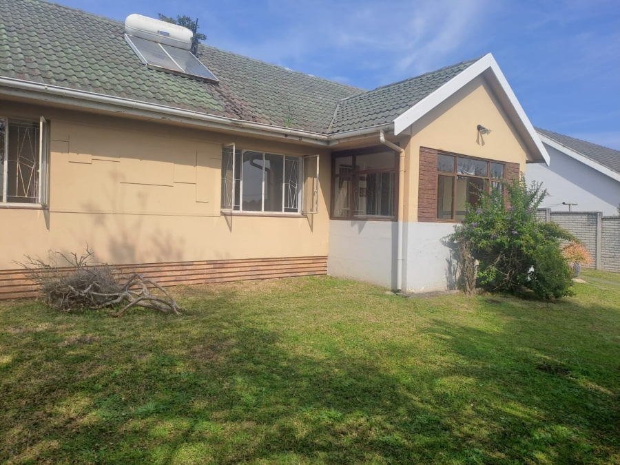3 Bedroom Property for Sale in Chiselhurst Eastern Cape